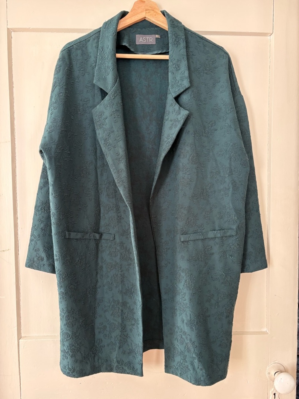 Vintage oversized embroidered blazer